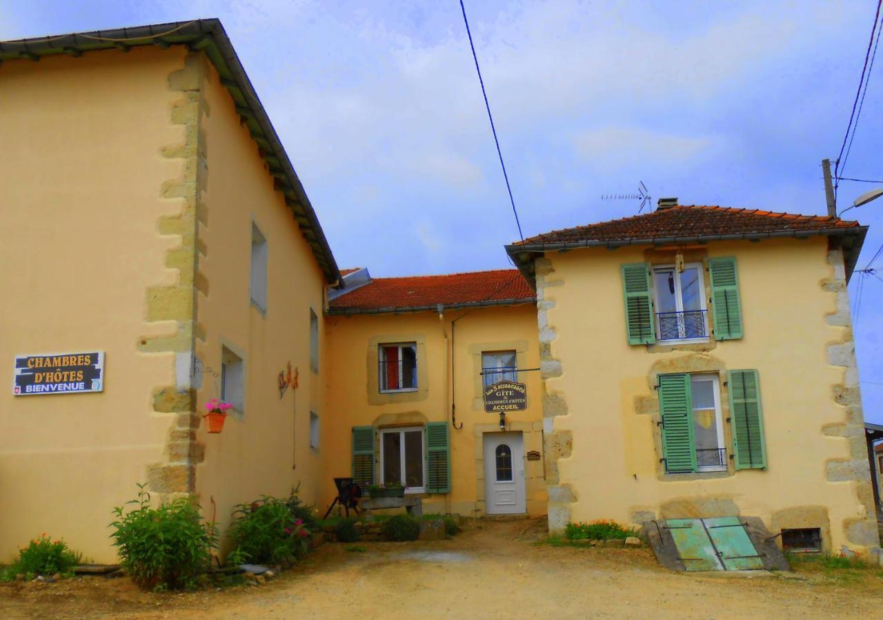 La Ferme Des 3 Suissesses Bed & Breakfast Saint-Paul  Exterior photo